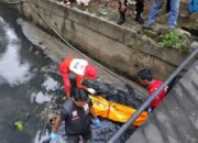 Warga Jalan Angkatan 45 Palembang Temukan Mayat Mr X Ditumpukan Sampah Dialiran Sungai