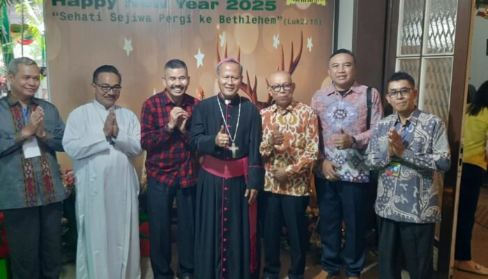 Pesan Uskup Agung Palembang Dihari Natal, Ajak Umat Katolik Bangun Persaudaraan Sejati ke Semua Orang