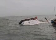 Kapal KLM Pelita Harapan Indah dari Palembang Karam di Selat Bangka, 6 Orang Kru Terombang ambing di Tengah Laut