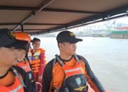 Asyik Berenang di Dermaga Pasar 16 Ilir, Pelajar SMP Tenggelam Basarnas Palembang Lakukan Pencarian