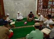 Ajak Masyarakat dan Personil Tingkatkan Keimanan, Kapolsek Tanjung Batu Ikut Tadarusan di Masjid Walimatul