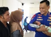 Sigap Personel Polairud Kerahkan Ambulance Apung Bantu Ibu Hamil Melahirkan di Rumah Sakit Palembang