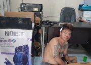 Viral Pelaku Pencurian Speaker di Jalan Brigjen Hasan Kasim Palembang Diikat di Tiang Listrik Ditelanjangi Warga