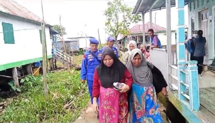 Ambulance Apung Pos Pangkalan Sandar Upang Kembali Antarkan Pasien Bumil Melahirkan di Palembang