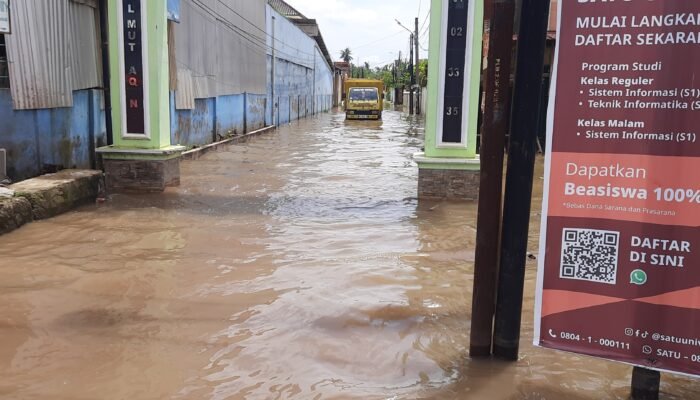 Lagi, Pemukiman Warga Palembang Kebanjiran Usai Diguyur Hujan Deras