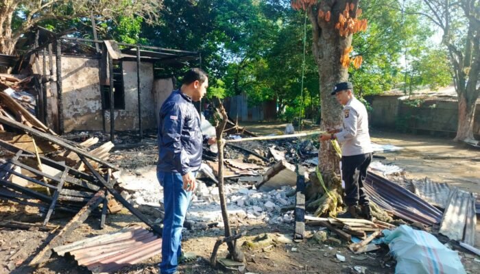 Jemput Cucu Sekolah, Hawati Pulang Dapati Rumahnya Ludes Terbakar