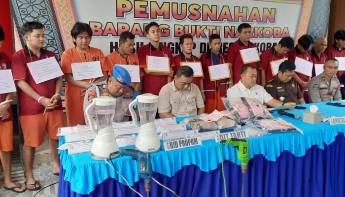 Tak Beri Ruang Bagi Pelaku Narkoba, Polda Sumsel Kembali Musnahkan BB Sabu dan Pil Ekstasi