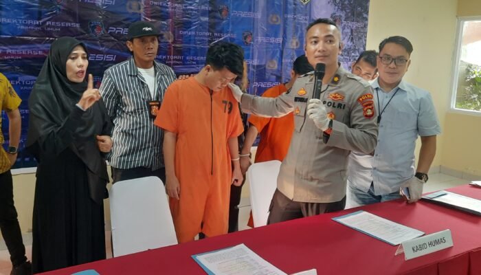 Setahun Gelapkan Emas, Ade Raup Rp 700 Juta Digunakan untuk Biaya Nikah Hingga Judi Slot