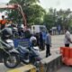 Dishub Kota Palembang Angkut Paksa 13 Motor yang Parkir Dibahu Jalan POM IX depan RS Siloam