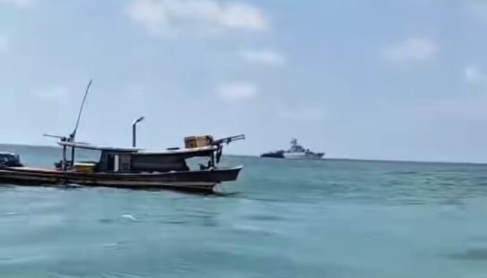 Gunakan Pukat Trawl TNI AL Tembak Nelayan dengan Perahu Karet, Kadispenal: Sudah Sesuai Protap Kamla
