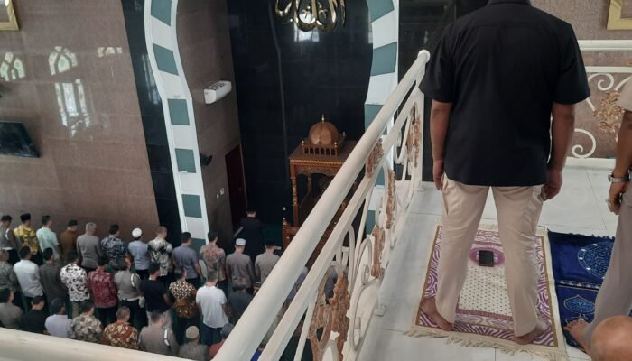 Gelar Shalat Gaib, Jamaah Masjid Assaadah Mapolda Sumsel Doakan Almarhum Affan Kurniawan Ojol yang Meninggal Dilindas Rantis Brimob