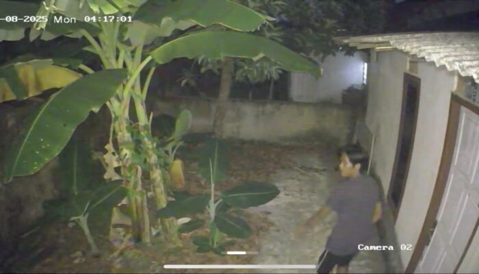 Terekam CCTV, Kawanan Bobol Rumah di Kalidoni Palembang Gasak 1 Handphone dan Surat Penting