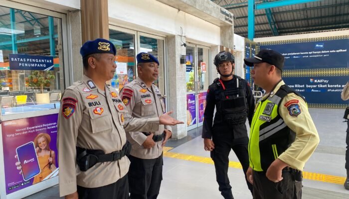 Gelar Patroli Skala Besar, Polda Sumsel Pastikan Palembang Kondusif