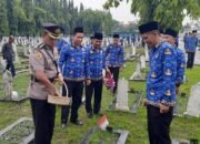 Peringati HUT Korpri ke 54, Karo SDM Polda Sumsel Pimpin Upacara Ziarah dan Tabur Bunga di TMP