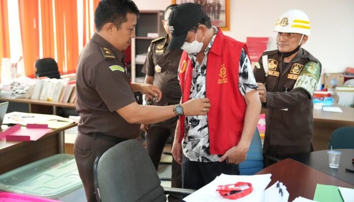 Satu Lagi Tersangka Korupsi KUR Fiktif Bank Sumsel Babel Dijebloskan ke Jeruji Besi