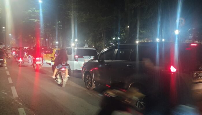 Imbauan Tak Dihiraukan, Masyarakat Palembang Tetap Euforia Rayakan Malam Tahun Baru