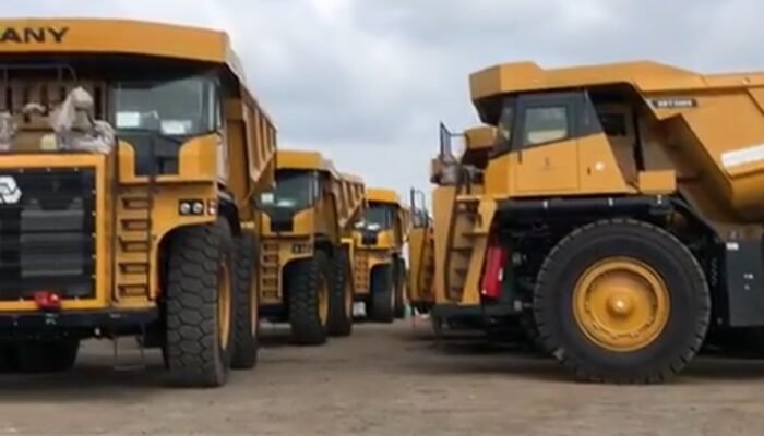 Truk HD Tambang Ramai di Pelabuhan Palembang, Pemprov Sumsel Pastikan Larangan Melintas Berlaku Tegas