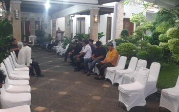 Pelayat Mulai Berdatangan di Rumah Pribadi Mantan Gubernur Sumsel H Alex Noerdin