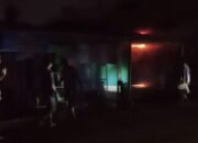 Bangunan Bengkel Motor di Gandus Ludes Terbakar Diduga Korsleting Listrik