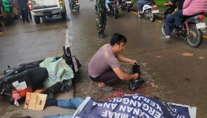 Hindari Alat Berat, Kurir Paket Tewas Dilindas Truk Hino di Jalan Alamsyah Ratu Prawiranegara Palembang