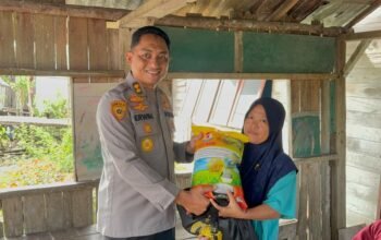 Hari Kedua Ramadhan, Biro SDM Polda Sumsel Berbagi untuk Warga Gandus dan Kertapati Palembang