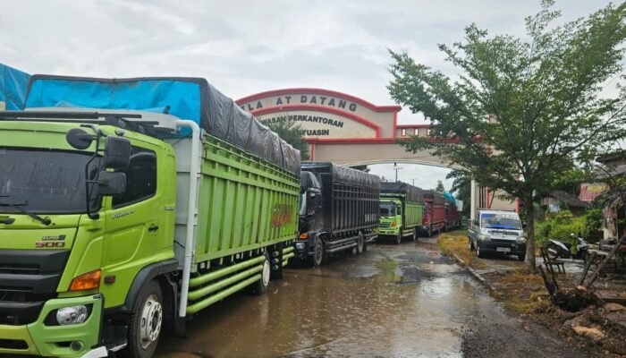 SKB Empat Menteri Mulai Berlaku, Ditlantas Polda Sumsel Kandangkan Truk Tonase Besar yang Beroperasi Dimusim Mudik Lebaran