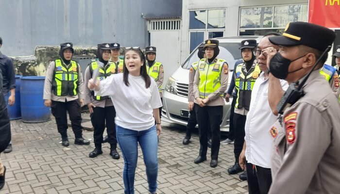 Tegang, Tina Fransisco Tegas Tolak Eksekusi Aset Hotelnya yang Dilelang Bank BRI Palembang Sriwijaya