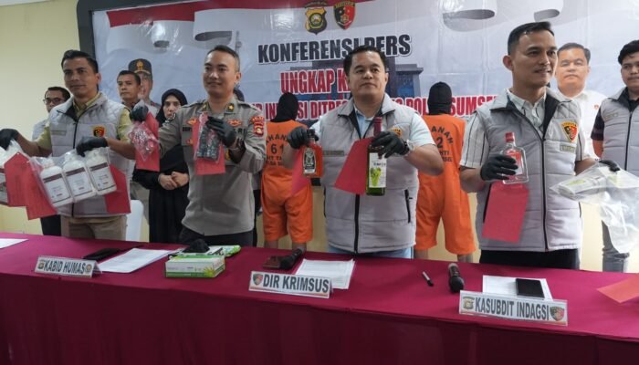 Polda Sumsel Gerebek Produksi Mansion House Whisky dan Vodka Made In Banyuasin, Empat Peracik Diamankan