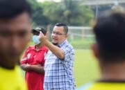 Figur Berpengalaman di Dunia Sepak Bola, Dr Hendri Zainuddin Dinilai Layak Nahkodai PSSI Sumsel