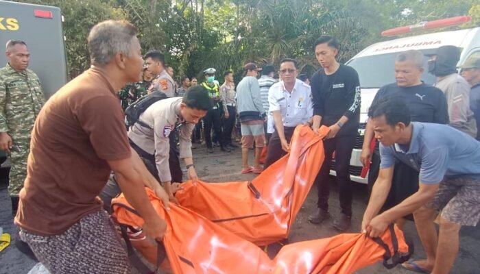 Lakalantas Maut di Jalinsum Muratara, Bus ALS Terbakar Usai Tabrakan dengan Truk Tangki 16 Orang Tewas