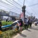 Mobil Innova Tjia Lian Ting Terperosok di Jalan Taqwa Mata Merah Palembang Timpa Pipa Air PDAM