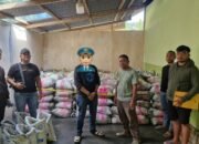 Polda Gorontalo Amankan 259 Karung Batu Hitam Ilegal di Bone Bolango, 2 Orang Diamankan