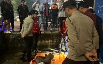 Diduga Muntah Darah, Warga Rusun Ditemukan Meninggal di Jalan MP Mangku Negara Palembang