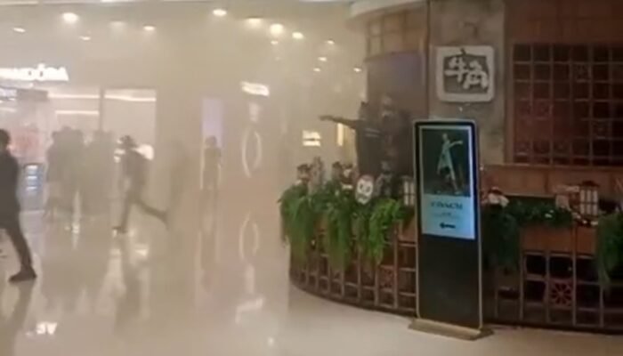 Restoran Gyu Kaku di Palembang Indah Mall Terbakar, Pengunjung Berhamburan Menyelamatkan Diri