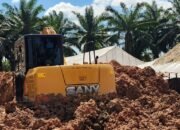 Fasilitas Umum Jadi Rusak, Truk Pengangkut Tanah Liat di Talang Jambe Dikeluhkan Warga