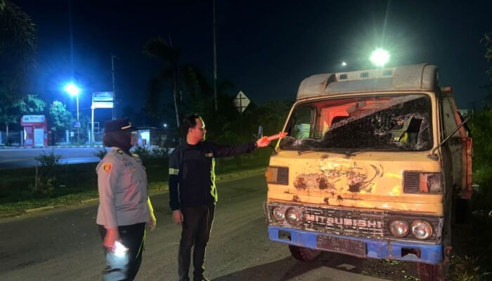 Tegur Penyerobot Antrean Solar di SPBU Jalan Noerdin Pandji Palembang Sopir Truk Tewas Dikeroyok