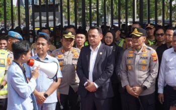 Kawal Aksi Mahasiswa di Gedung DPRD Sumsel, Polda Sumsel Kedepankan Pendekatan Humanis