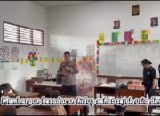 Biddokkes Polda Papua Tengah Sosialisasi PHBS dan Pencegahan Stunting di SDN Satu Atap Pomako