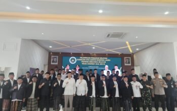 Lantik Pengurus JKSN Sumsel, Prof Asep Ajak Kiai dan Santri Bangun Kemandirian Bangsa