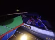 Darurat, Ambulance Apung Ditpolairud Polda Sumsel Evakuasi Balita Menderita Muntaber ke RS Pelabuhan Boom Baru Palembang