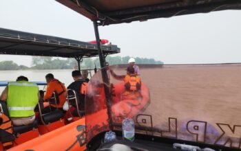 Hendak Pindah ke Tongkang, ABK Tugboat Baruna 2 Hilang Usai Jatuh di Perairan Pulau Salahnama