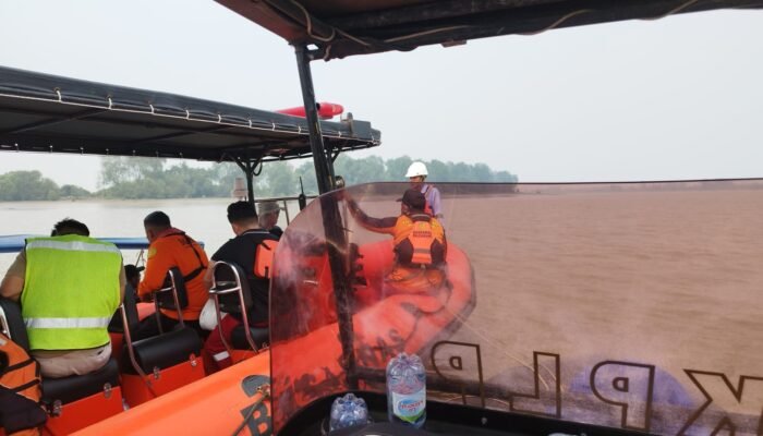 Hendak Pindah ke Tongkang, ABK Tugboat Baruna 2 Hilang Usai Jatuh di Perairan Pulau Salahnama