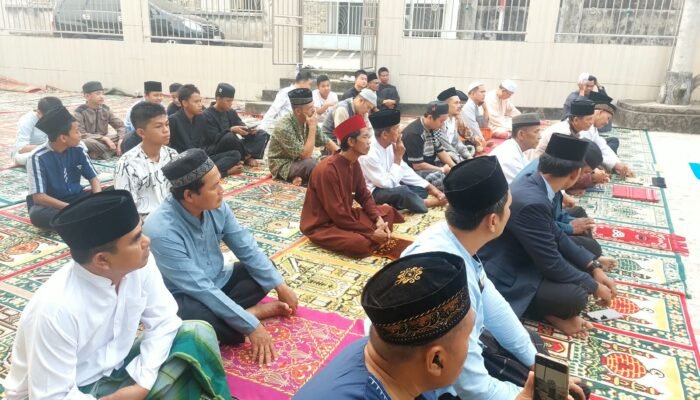 Bermunajat Minta Hujan, Warga Kampung Sukosari Palembang Gelar Shalat Istisqo