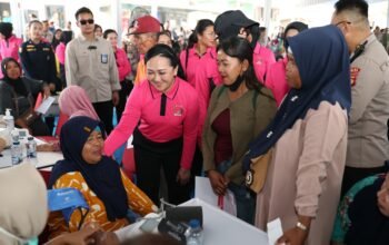 Bhayangkari Peduli Jangkau Pulau Borang, Perkuat Kesehatan dan Ketahanan Sosial Warga Pesisir Sumsel